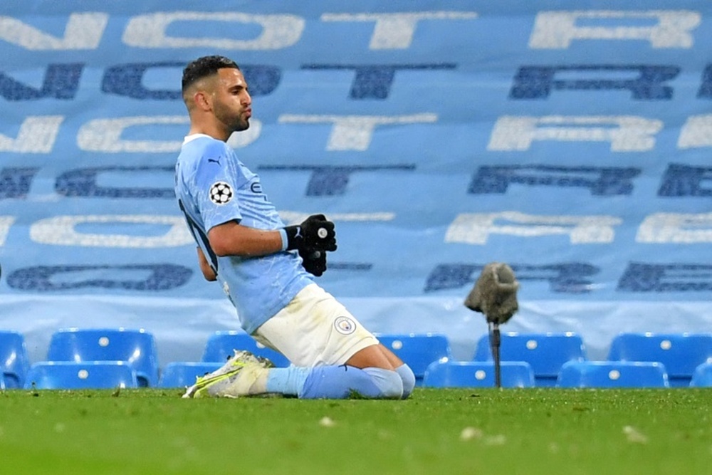 Mahrez s'est fait retirer son permis de conduire. afp