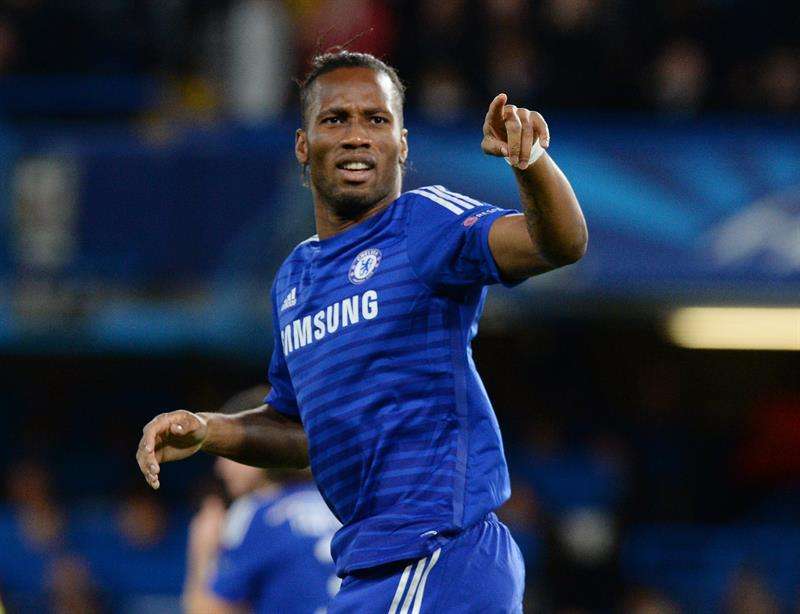 drogba congratulates salah on breaking his pl record