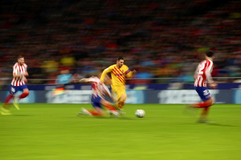 Flopée de goals au Camp Nou : triplé de Messi et bijou de Suarez