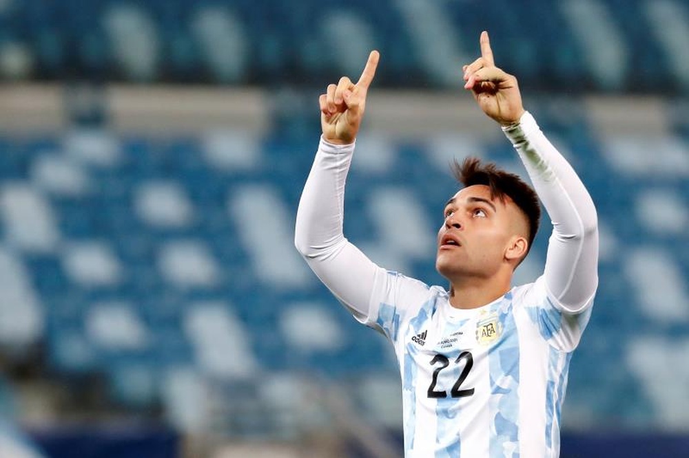 Le Real Madrid a offert 40 millions d'euros pour Lautaro Martinez. EFE
