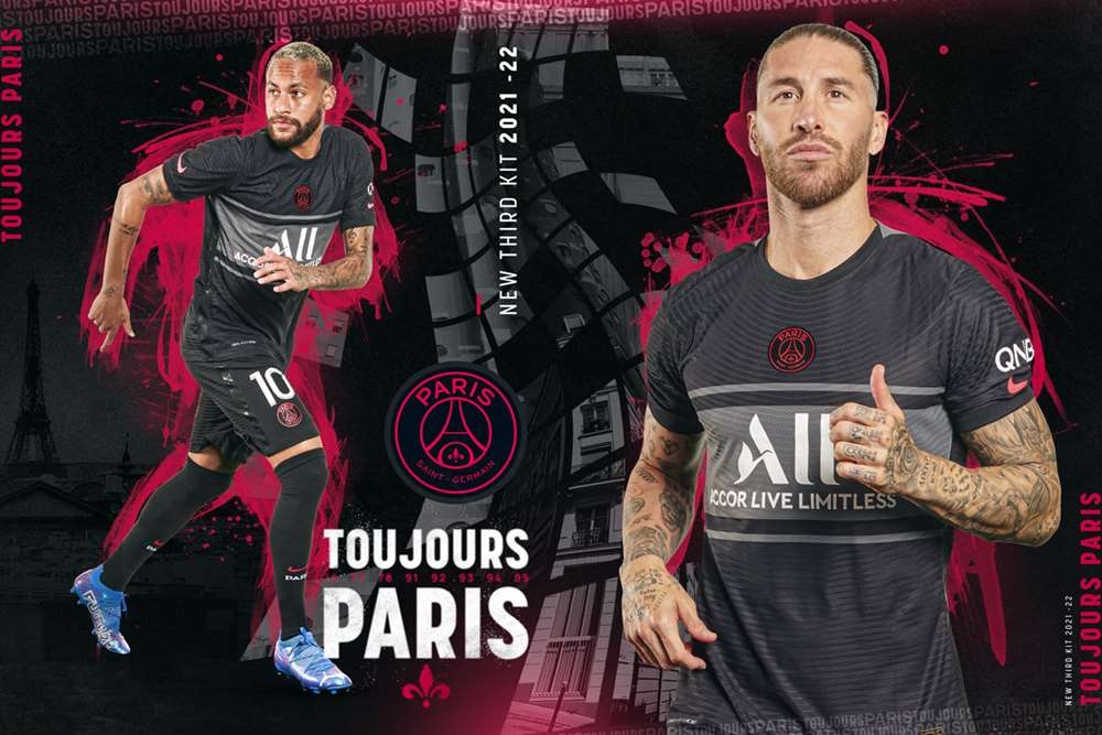 Le PSG présente son nouveau troisième maillot. PSG
