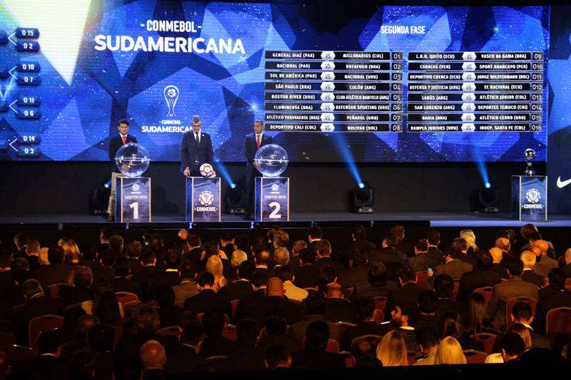 La CONMEBOL anuncia cambios en la Libertadores y la Sudamericana. EFE