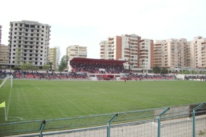 Stadiumi Flamurtari