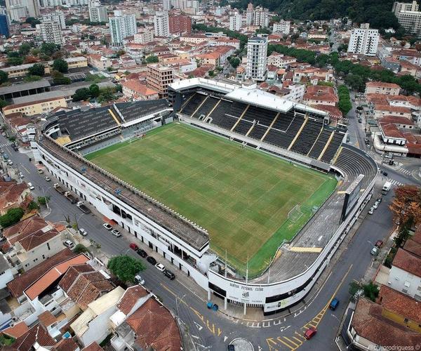 Estádio Urbano Caldeira