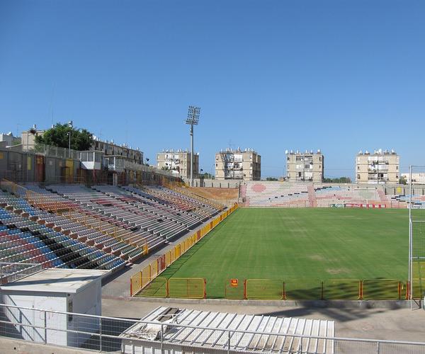 Yud-Alef Stadium