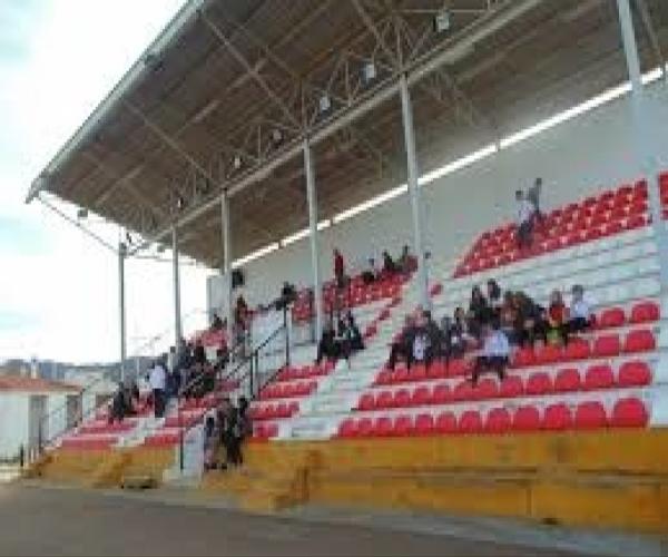 Campo de Fútbol Navalvillar de Pela