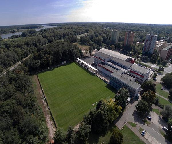Stadion Ovsiste