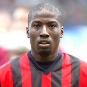 Глен футболист. Джонсон футболист. Глен джонсон футболист. Глен джонсон. Сент джонсон игроки фк.