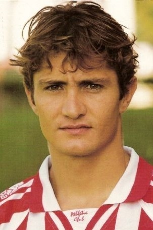 B. Lizarazu