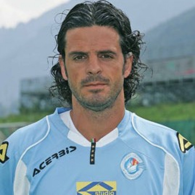 L. Sala