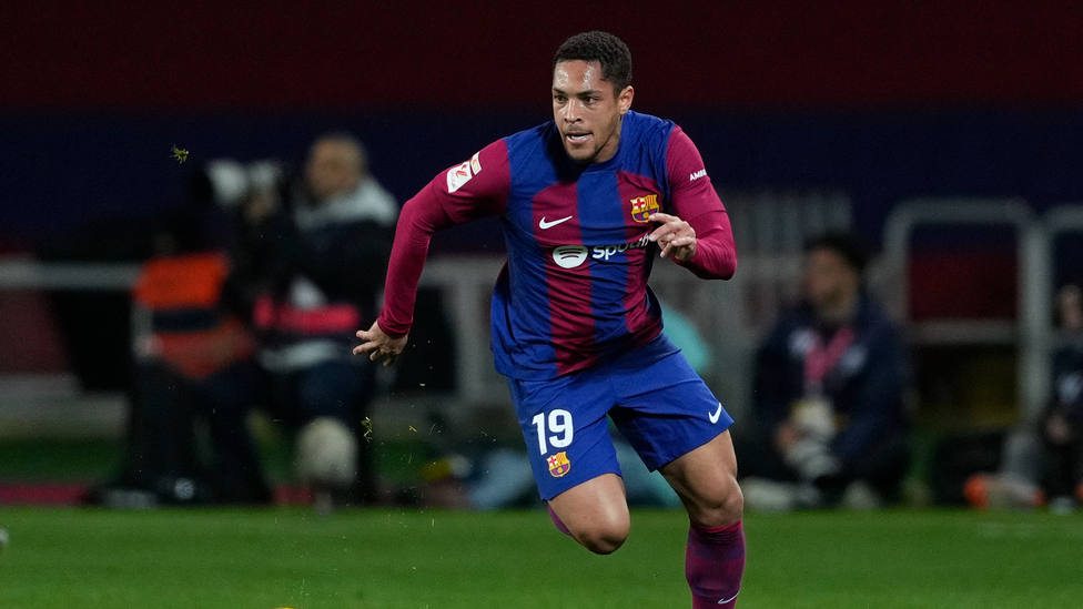 Agent confirms Lazio and Inter interest in Barca loanee Vitor Roque