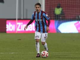 Ömur pourrait jouer en Angleterre. Trabzonspor