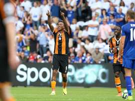 Abel Hernández celebra el primer gol del Hull City ante el Leicester. ESPN