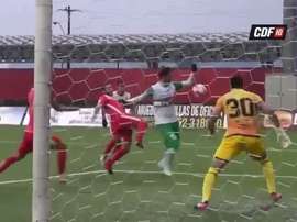 Abreu firmó un auténtico golazo. Youtube/CDF