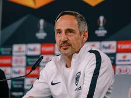 Adi Hutter acredita na possibilidade de dar a volta ao resultado da primeira mão. Twitter@Eintracht