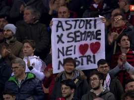 The fans paid tribute to the Italy international. Screenshot/ESPN