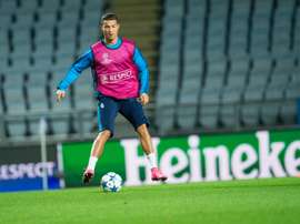 Real Madrids Portuguese forward Cristiano Ronaldo takes part in a training session at the Swedbank Stadion, on September 29, 2015, on the eve of the UEFA Champions League Group A football match between Malmo FF and Real Madrid CF