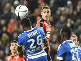 Zeffane et Di Plácido, suivis de près par l'Espanyol. AFP