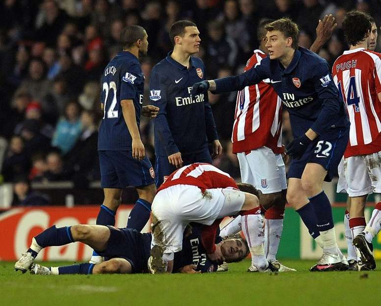 Kitson Blames Pulis For Breaking Ramsey S Leg Besoccer