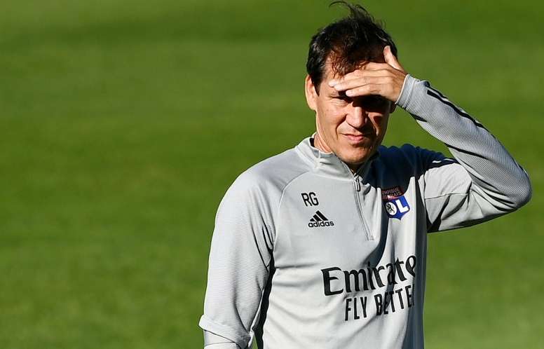 Garcia S Lyon Hoping To Be Stone In Bayern S Shoe Besoccer