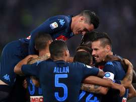 Sexta vitória em seis jogos para o Napoli na liga italiana. AFP