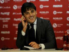 Montella quiere llevarse a un jugador del Milan. AFP