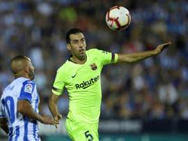 Barcelona midfielder Sergio Busquets has extended his contract until 2023, the Spanish champions announce