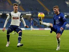 Tottenham reprend la tête malgré un nul à Stamford Bridge. AFP