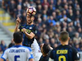 El centrocampista del Inter tomará el relevo del jugador de la Juventus. AFP