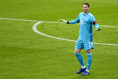 Neuer eletto miglior portiere del decennio. AFP