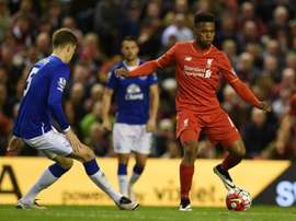 El derbi de Liverpool tuvo de todo, con un descuento de ocho minutos. AFP