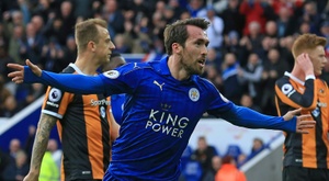 Fuchs, campeón de la Premier con el Leicester, cuelga las botas