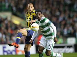 Efe Ambrose vuelve al Hibernian para quedarse. AFP