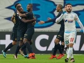 Los jugadores del Monaco celebran un gol con Toure. Twitter
