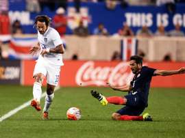 US midfielder Jermaine Jones (L) vies for the ball with Costa Ricas midfielder Celso Borges during their international friendly match at the Red Bull Arena in Harrison, New Jersey, on October 13, 2015