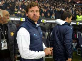 Villas-Boas, a dois jogos do recorde de Bielsa. AFP