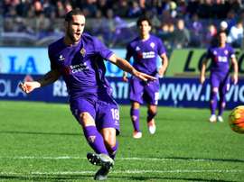 Mario Suarez scores during the Italian Serie A football match Fiorentina vs Frosinone at the Franchi stadium in Florence on November 1, 2015