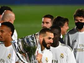 Le Graët félicite Benzema. AFP