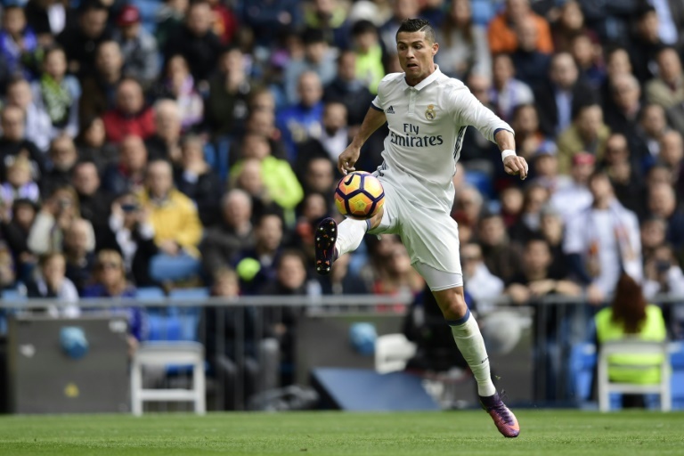 Ronaldo extends Real Madrid contract to 2021 - BeSoccer