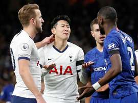 Son Heung-Min é um dos titulares do Tottenham para visitar o Chelsea. AFP