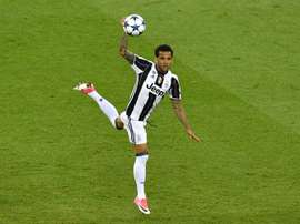 Alves envisage de retourner à la Juventus. AFP