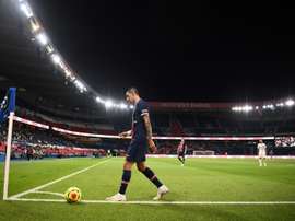 French lawmakers move to allow larger crowds into stadiums