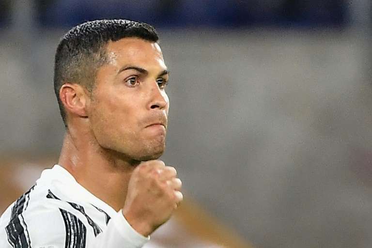 cristiano ronaldo wants to see out juventus contract  besoccer