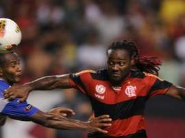 The goal by Wagner Love (right) for Corinthians at Vasco earned them a 1-1 draw at Vasco de Gama