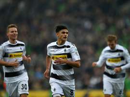 El futbolista del 'Gladbach está en la agenda de los dos clubes. AFP