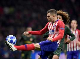 Bayern chief does not expect to sign the defender in this window. GOAL
