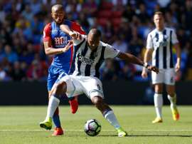 Salomón Rondón podría abandonar el WBA para volver a la Premier. AFP/Archivo