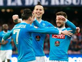 Callejon et Mertens sur le départ en janvier. AFP