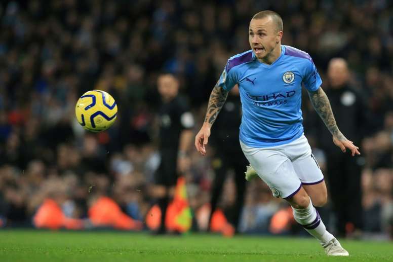 Koeman elige a Angeliño como relevo de Jordi Alba - BeSoccer