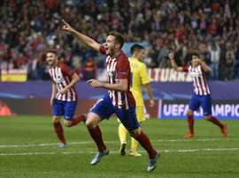 Atletico Madrids midfielder Saul Niguez celebrates scoring during the UEFA Champions League group C football match against Astana in Madrid on October 21, 2015